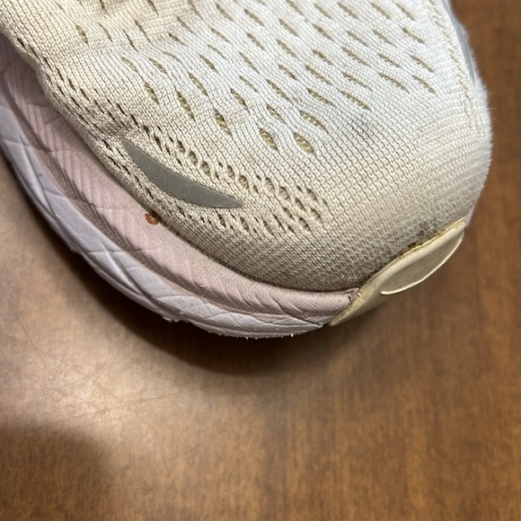 Hoka Clifton 8 - Picture 4 of 10